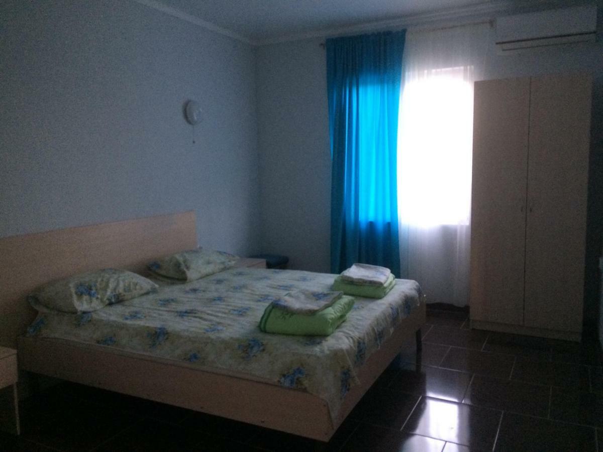 Hotel 777 Gudauta Kültér fotó