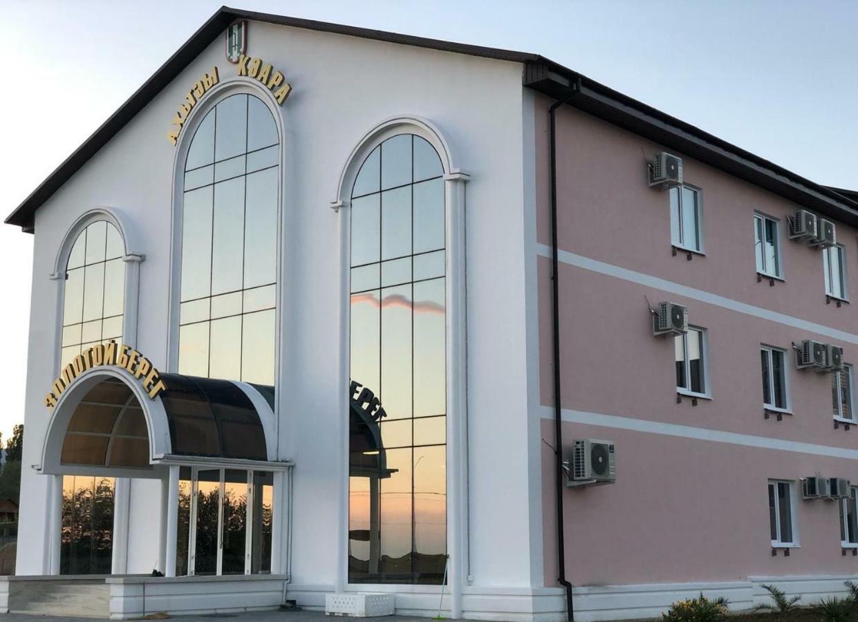 Hotel 777 Gudauta Kültér fotó